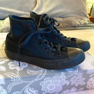 Converse high-top black sneakers 7.5